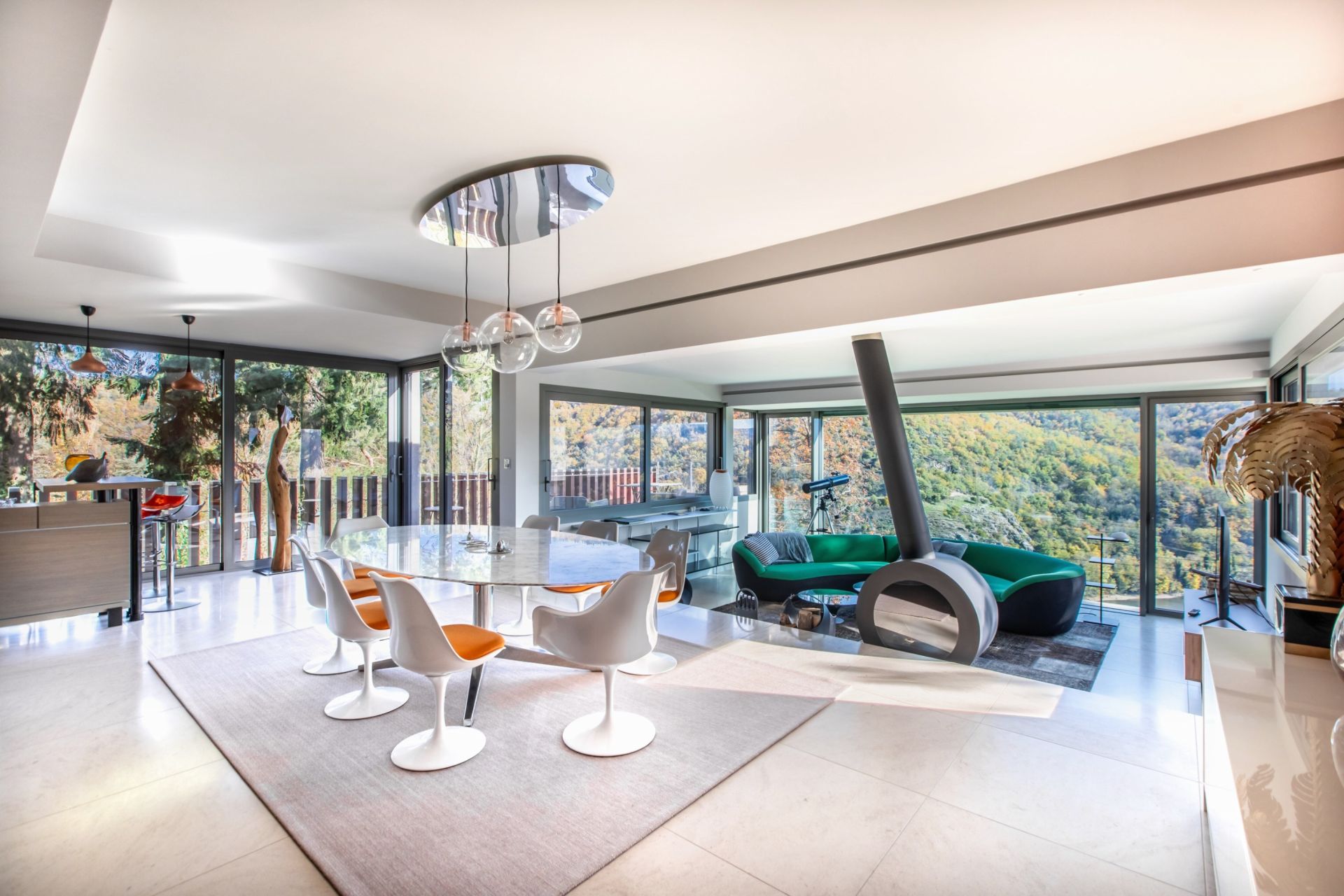 maison d'architecte 8 Pièces en vente sur CALOIRE (42240)