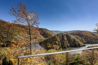 maison d'architecte 8 Pièces en vente sur CALOIRE (42240)