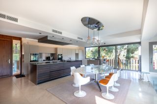 maison d'architecte 8 Pièces en vente sur CALOIRE (42240)