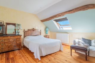 maison 8 Pièces en vente sur MORESTEL (38510)