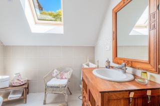 maison 8 Pièces en vente sur MORESTEL (38510)