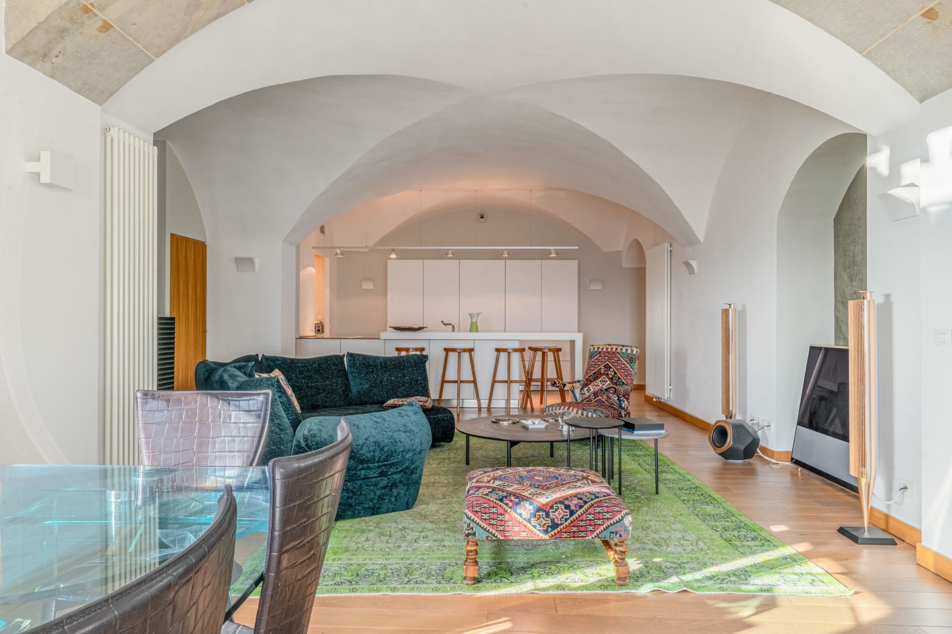 apartment 5 Rooms for sale on LYON (69005)