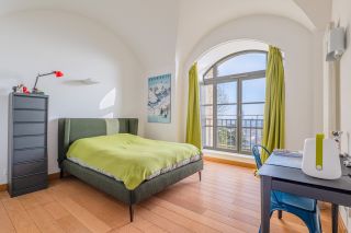 apartment 5 Rooms for sale on LYON (69005)