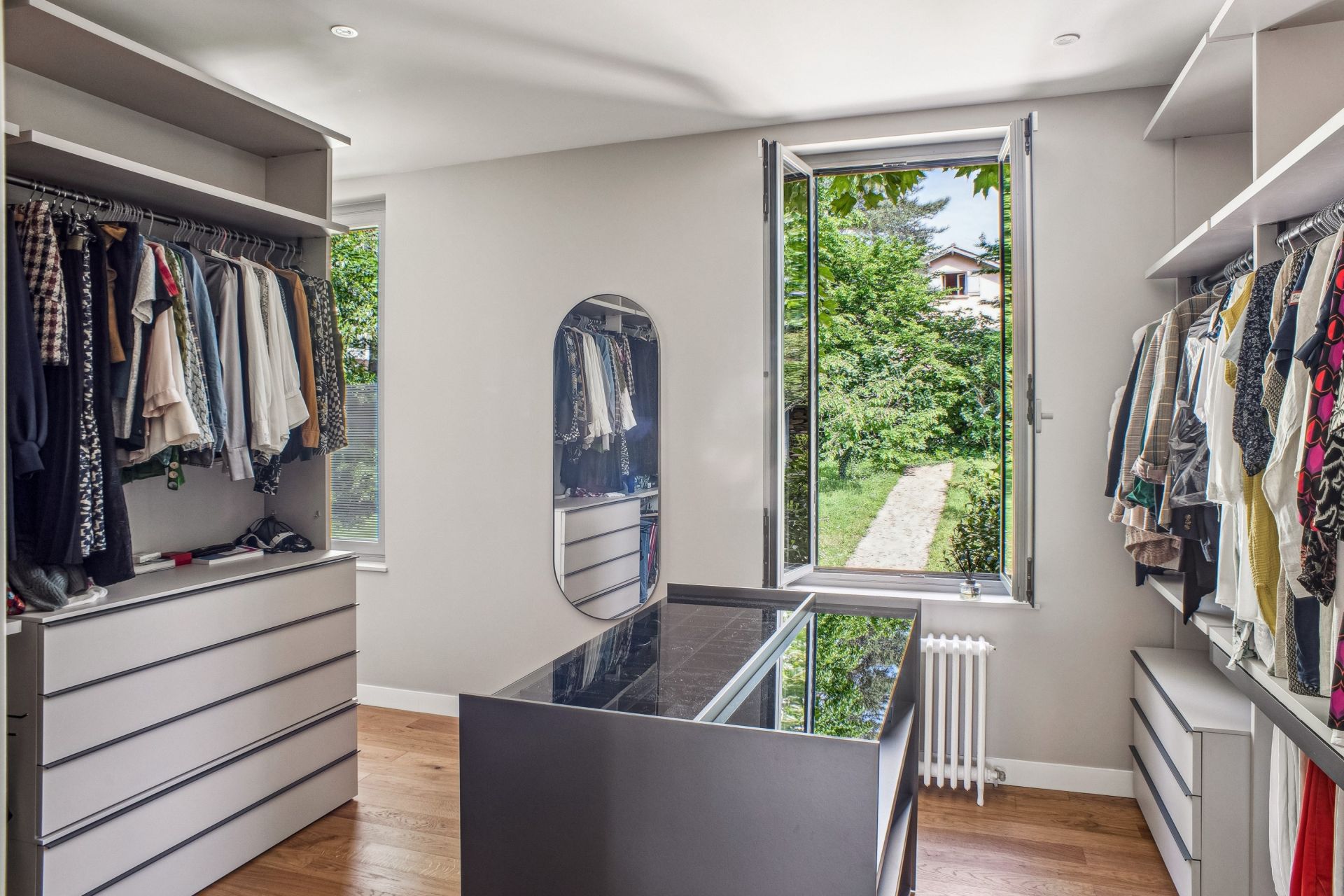 maison 8 Pièces en vente sur ECULLY (69130)