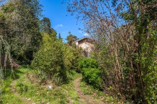 house 8 Rooms for sale on BRIGNAIS (69530)