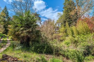 house 8 Rooms for sale on BRIGNAIS (69530)