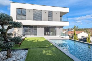 contemporary house 7 Rooms for sale on ALBIGNY SUR SAONE (69250)