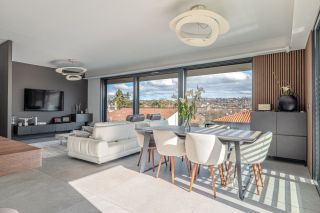 contemporary house 7 Rooms for sale on ALBIGNY SUR SAONE (69250)