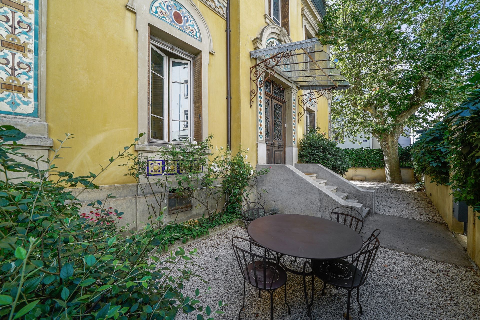 mansion (hôtel particulier) 10 Rooms for sale on LYON (69006)