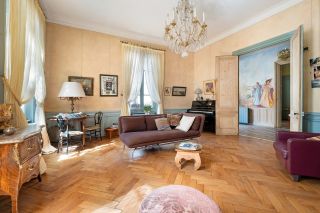 mansion (hôtel particulier) 10 Rooms for sale on LYON (69006)