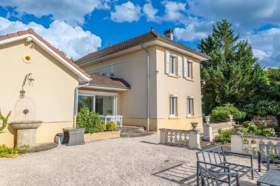 Vente Maison Reyrieux 9&nbsp;Pièces 300&nbsp;m²