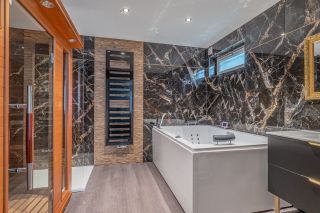 house 9 Rooms for sale on REYRIEUX (01600)