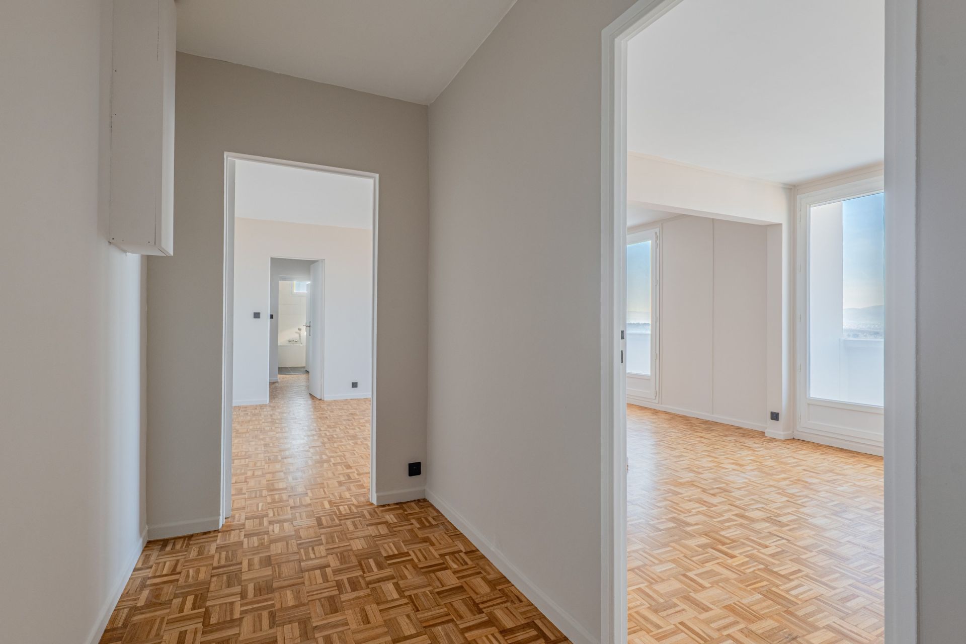 apartment 4 Rooms for sale on LYON (69005)