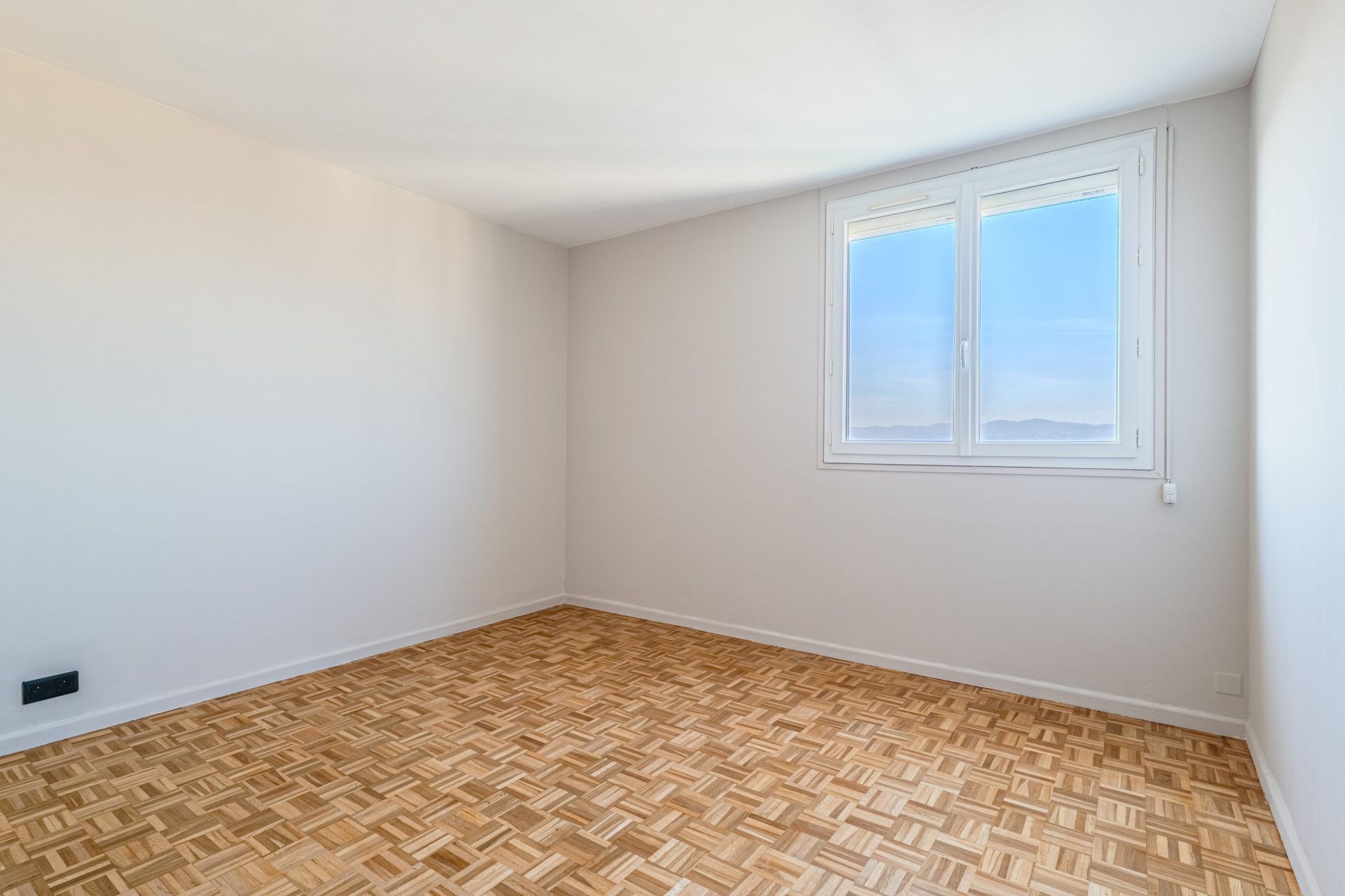 apartment 4 Rooms for sale on LYON (69005)