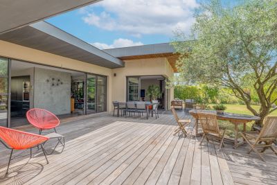 Sale House Saint-Genis-Laval 8&nbsp;Rooms 246&nbsp;m²