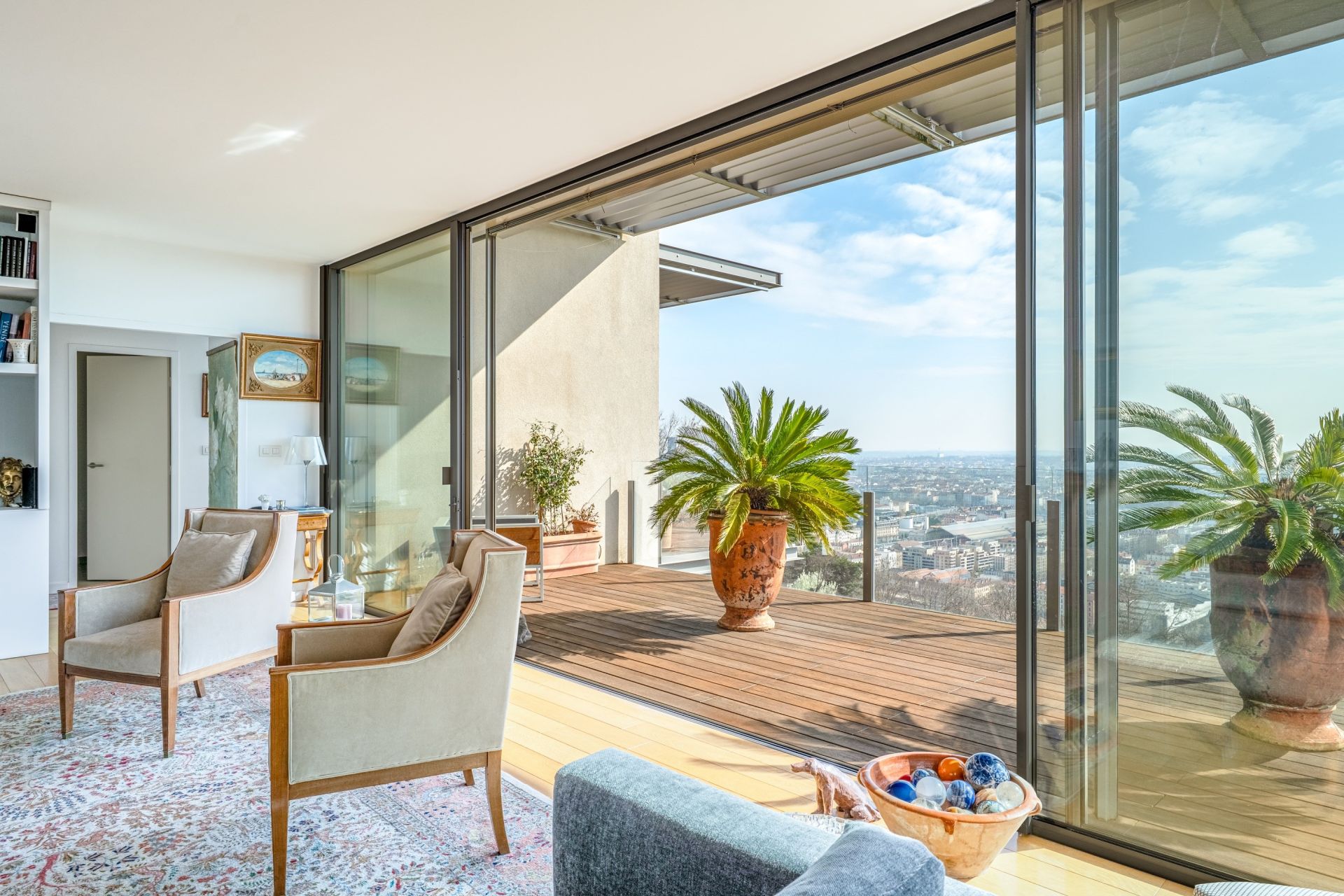 penthouse 5 Rooms for sale on STE FOY LES LYON (69110)