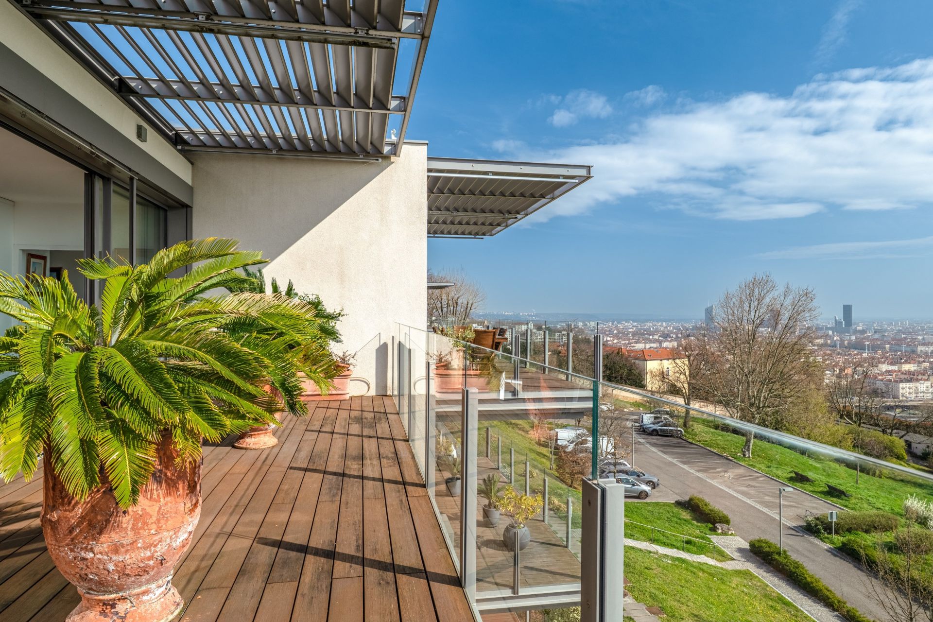 penthouse 5 Rooms for sale on STE FOY LES LYON (69110)