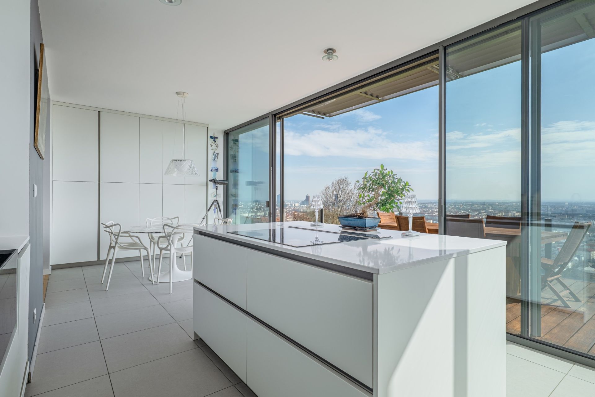 penthouse 5 Rooms for sale on STE FOY LES LYON (69110)