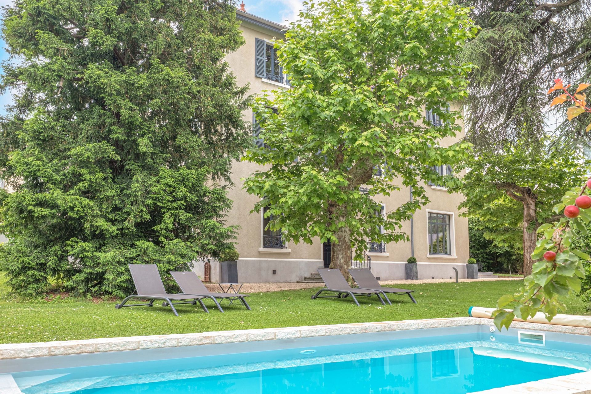 maison 14 Pièces en vente sur CALUIRE ET CUIRE (69300)