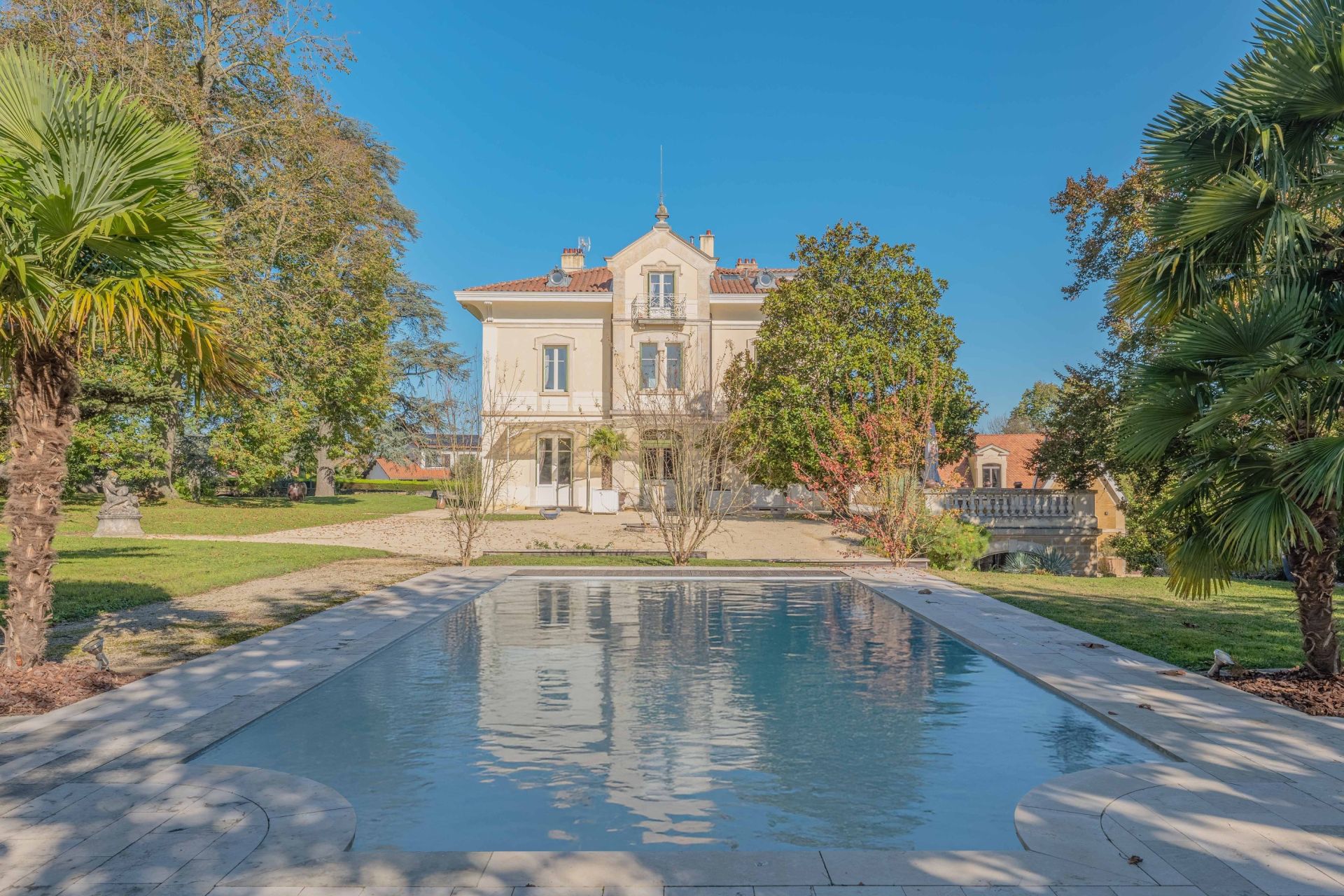 maison 16 Pièces en vente sur LIMONEST (69760)