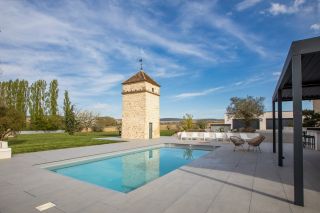 house 18 Rooms for sale on BEAUNE (21200)