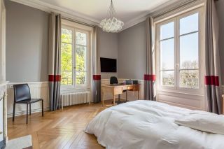 house 8 Rooms for sale on CALUIRE ET CUIRE (69300)