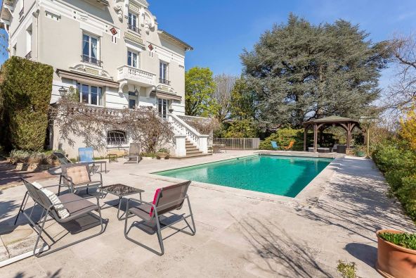 Vente Maison Caluire-et-Cuire 8&nbsp;Pièces 394&nbsp;m²