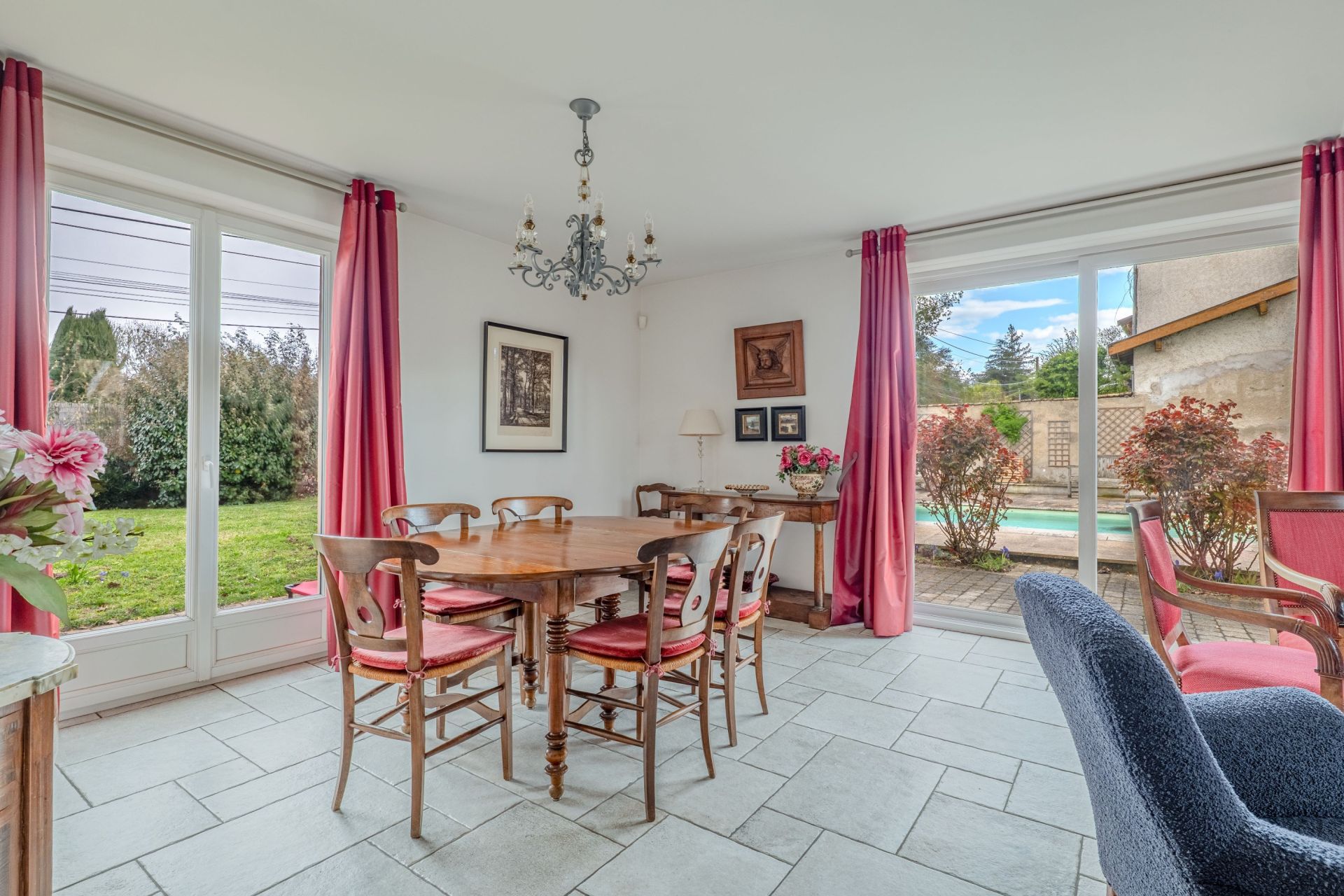 maison 8 Pièces en vente sur CRAPONNE (69290)
