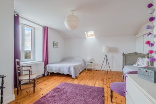 maison 8 Pièces en vente sur CRAPONNE (69290)