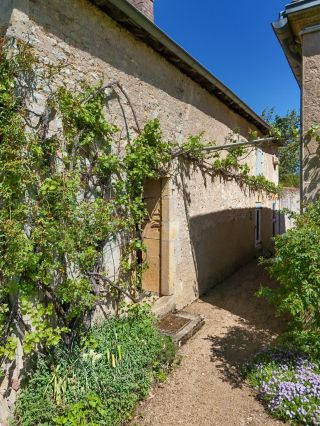 maison 8 Pièces en vente sur CHAROLLES (71120)