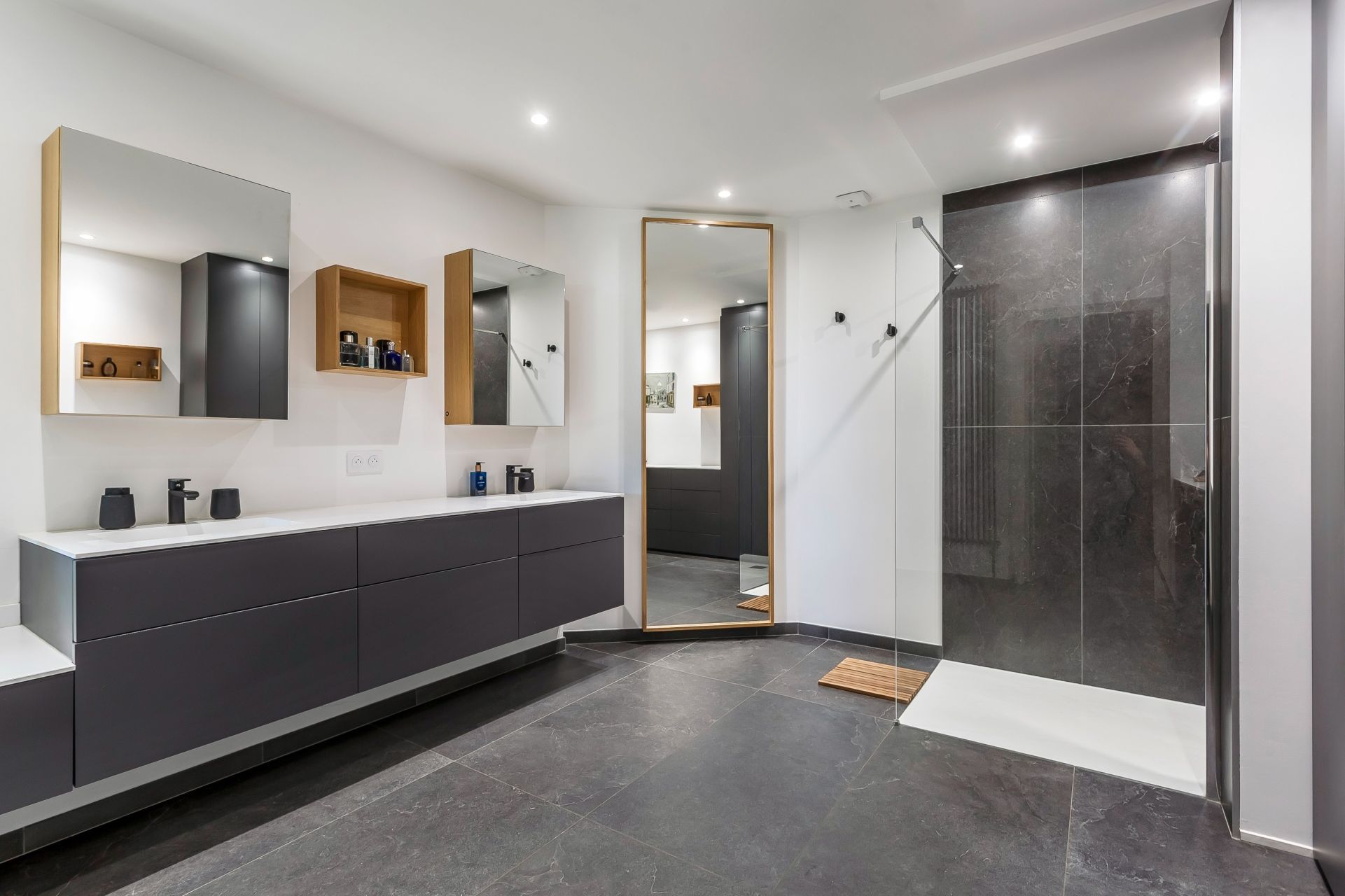 maison 7 Pièces en vente sur ST CYR AU MONT D OR (69450)