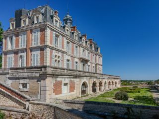 château 40 Pièces en vente sur RULLY (71150)