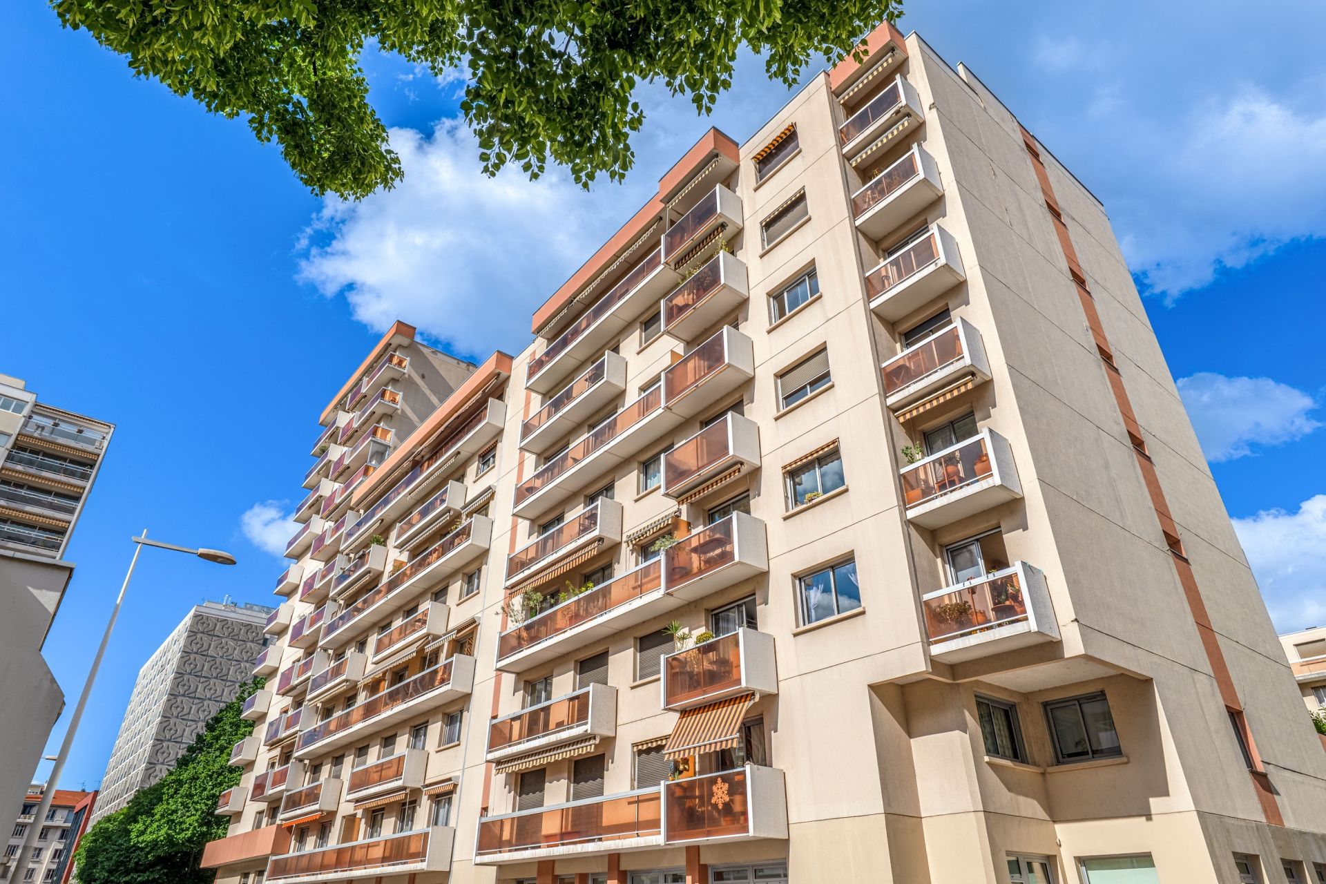 apartment 2 Rooms for sale on LYON (69006)