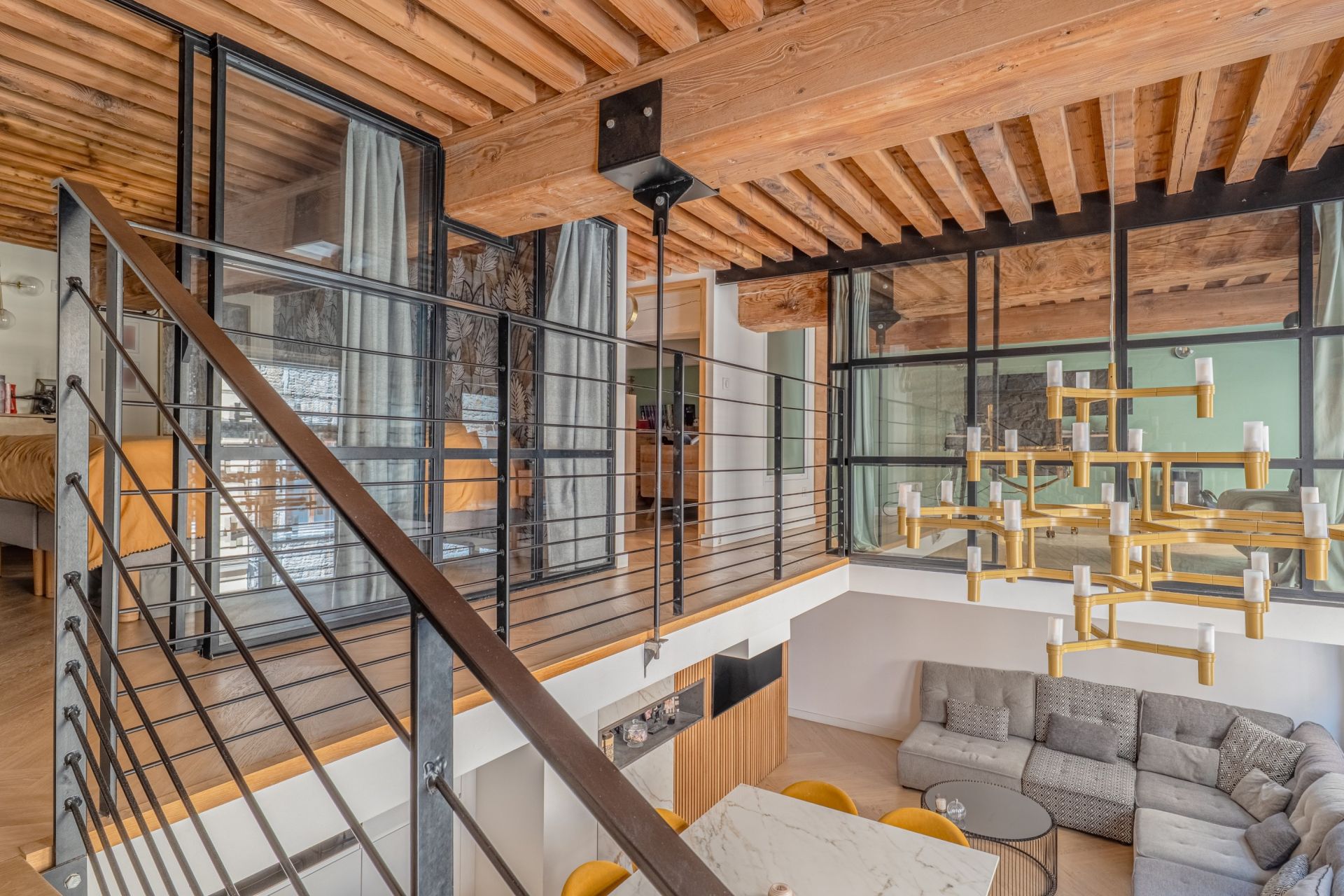 apartment 4 Rooms for sale on LYON (69004)