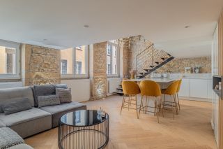 apartment 4 Rooms for sale on LYON (69004)