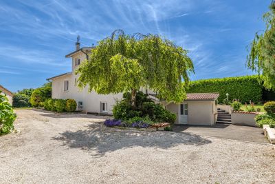 Sale Villa Cailloux-sur-Fontaines 6&nbsp;Rooms 170&nbsp;m²