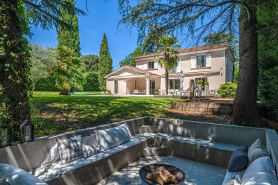Vente Maison Écully 10&nbsp;Pièces 373&nbsp;m²
