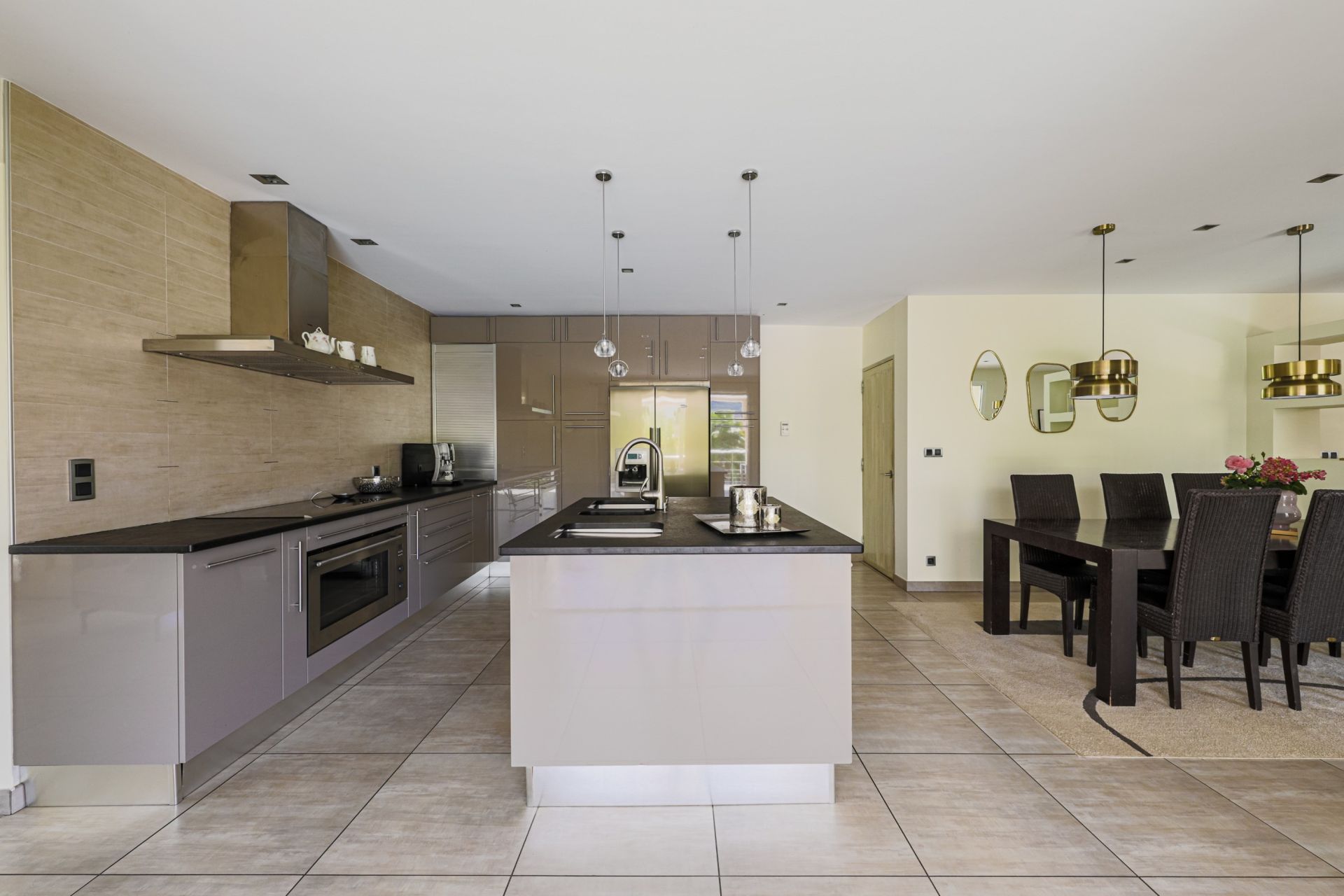house 6 Rooms for sale on GRENOBLE (38000)