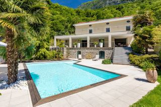 house 6 Rooms for sale on GRENOBLE (38000)