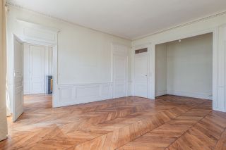 apartment 4 Rooms for sale on LYON (69006)