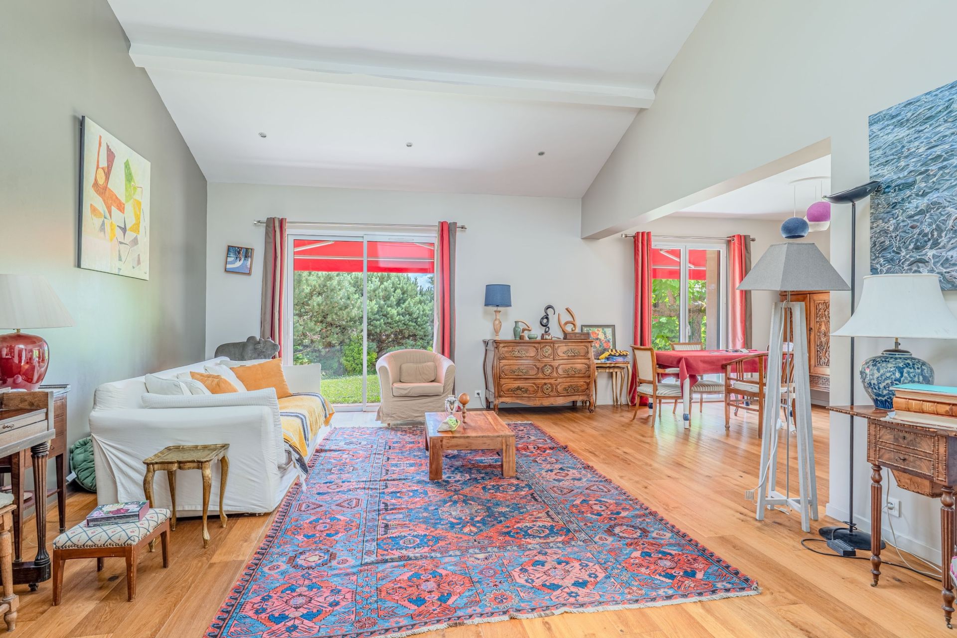 maison 7 Pièces en vente sur CHARBONNIERES LES BAINS (69260)