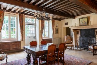 propriété 10 Pièces en vente sur MONTBARD (21500)