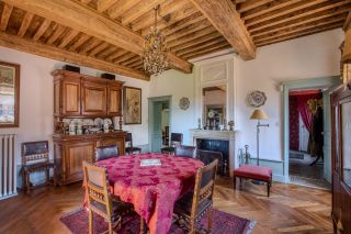 maison 8 Pièces en vente sur PARAY LE MONIAL (71600)