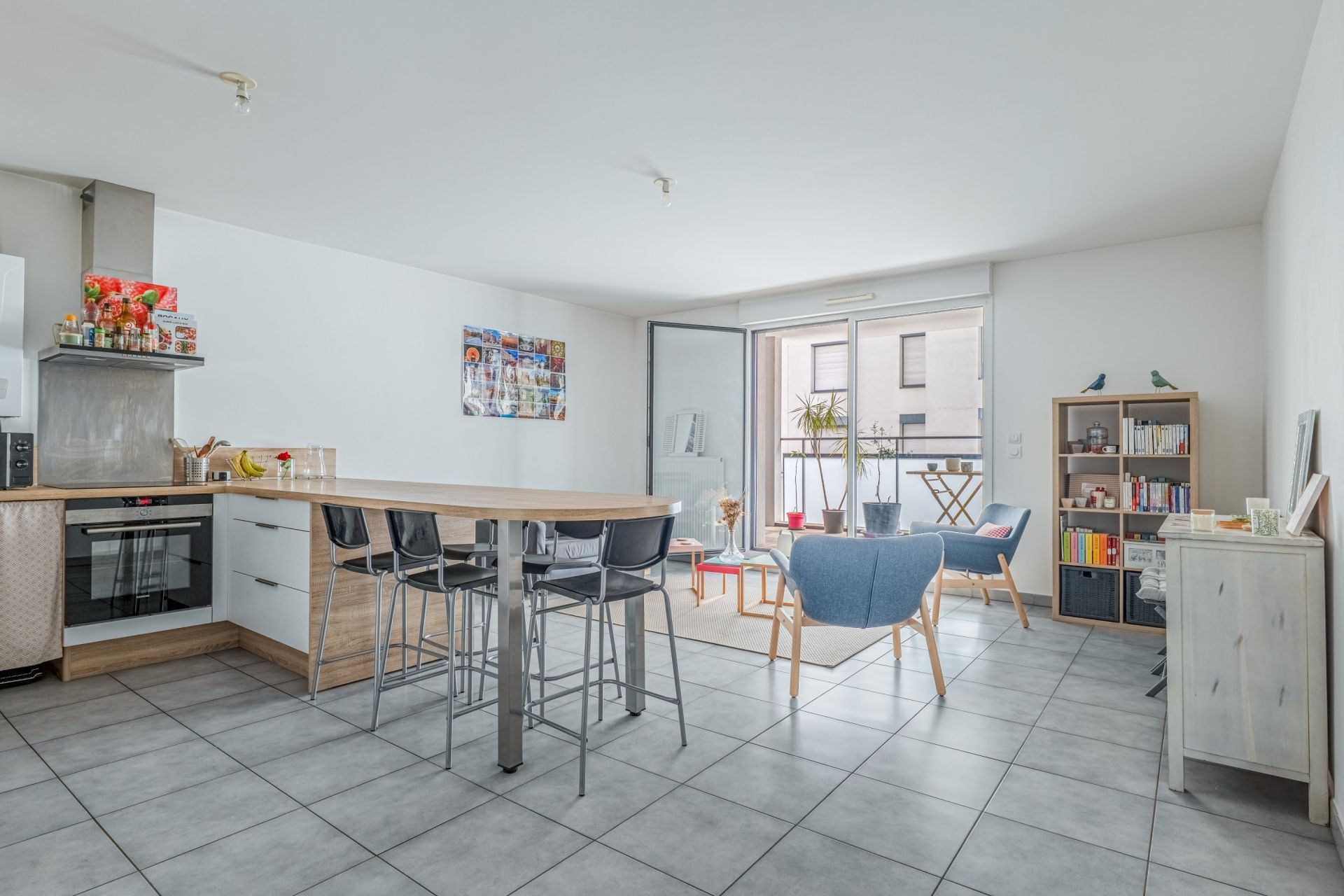 apartment 4 Rooms for sale on LYON (69003)