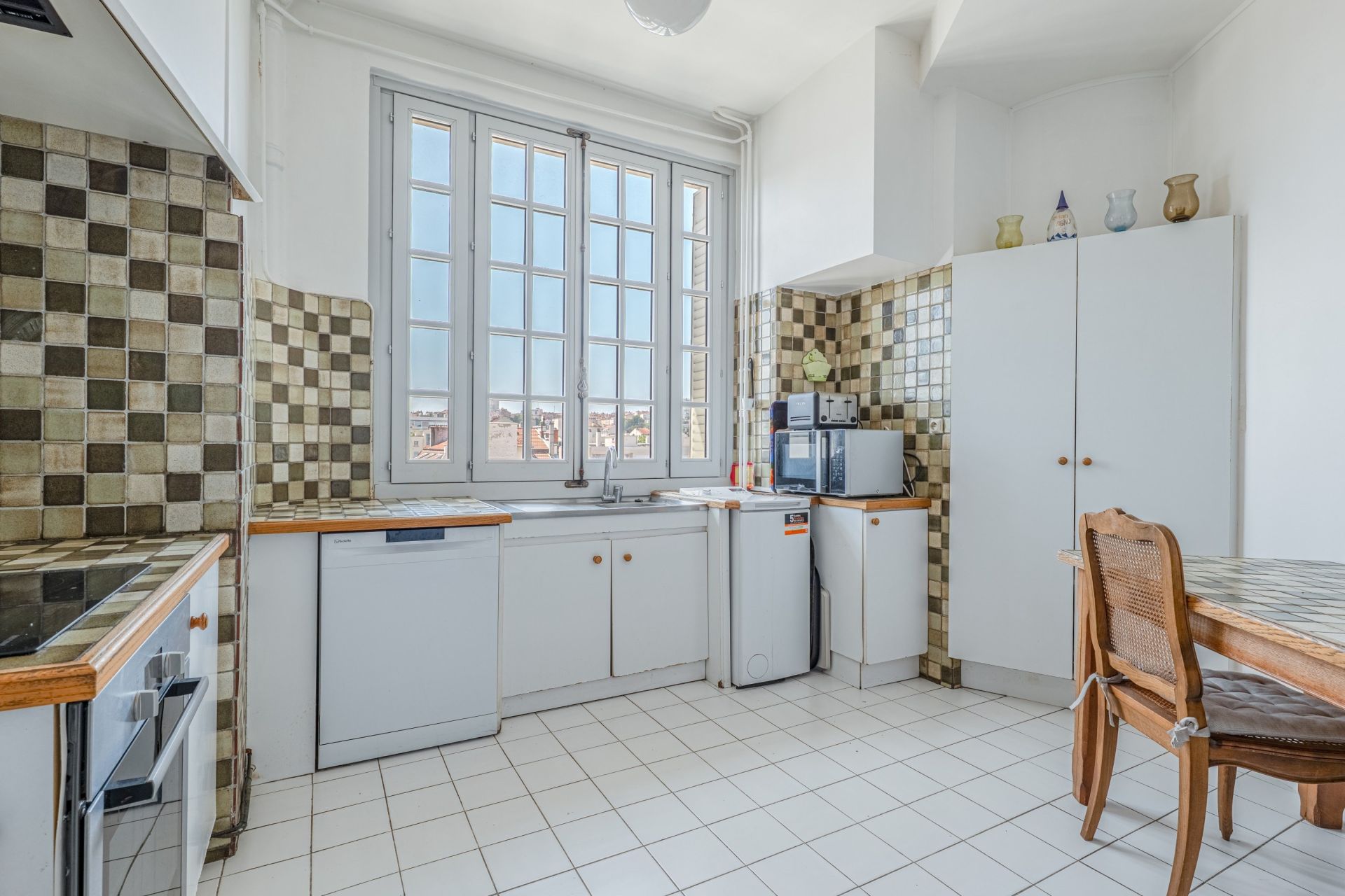 apartment 6 Rooms for sale on LYON (69006)