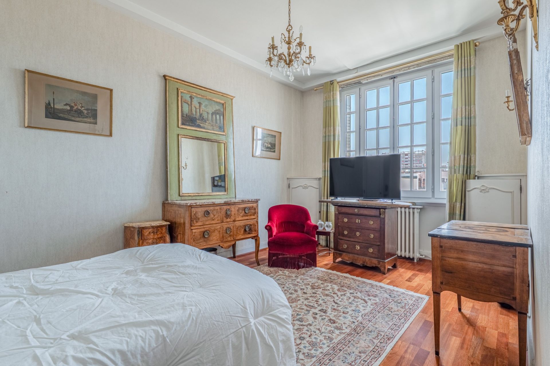 apartment 6 Rooms for sale on LYON (69006)