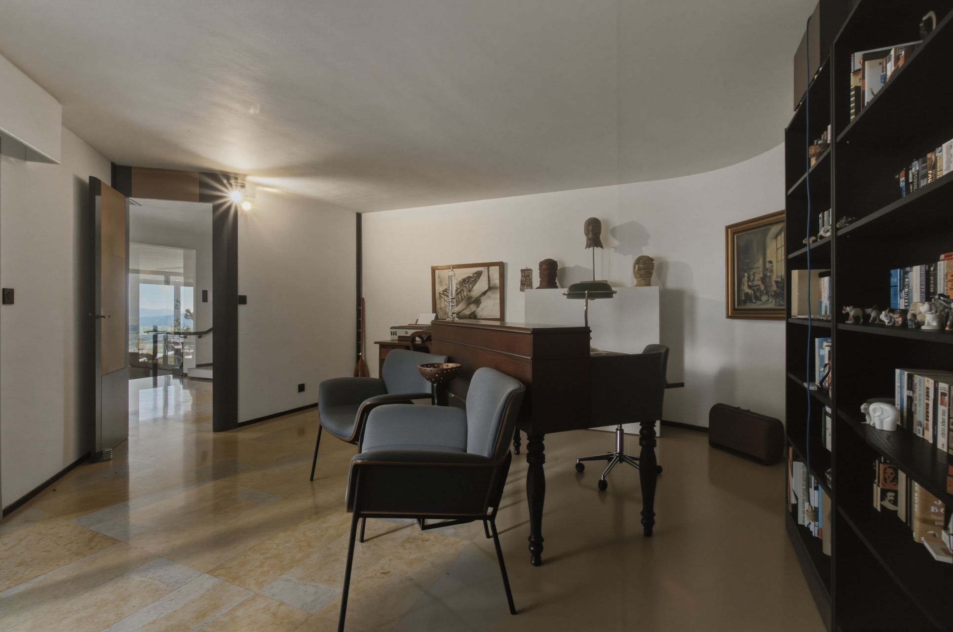 house 10 Rooms for sale on ST JEAN DE MOIRANS (38430)