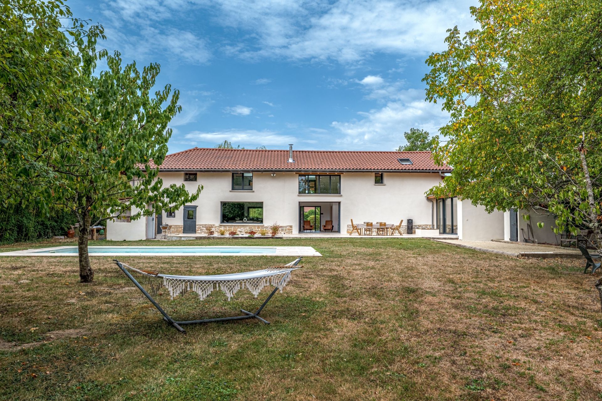 farm complex 7 Rooms for sale on BOURG EN BRESSE (01000)