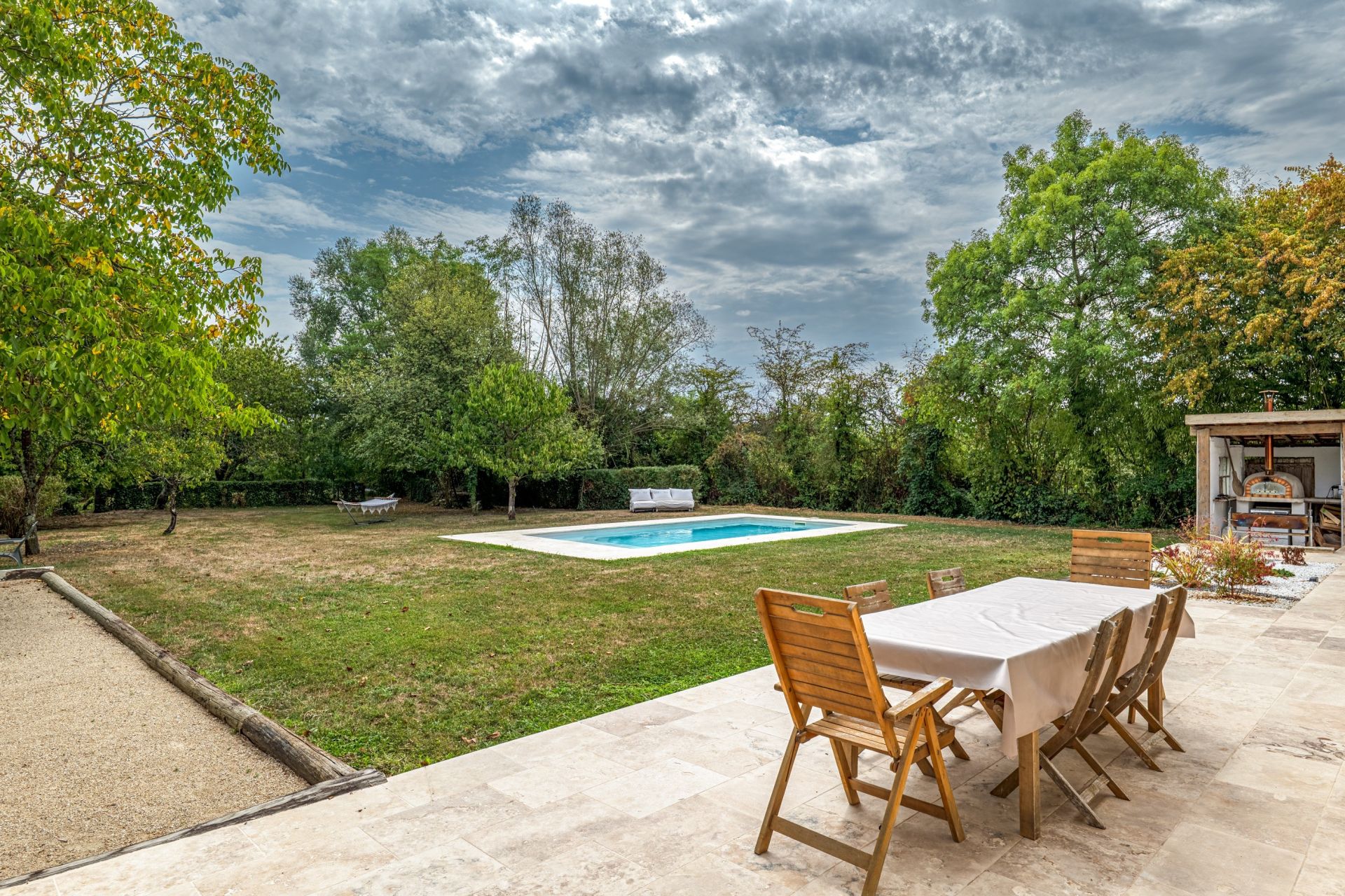 farm complex 7 Rooms for sale on BOURG EN BRESSE (01000)