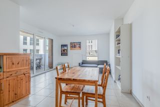 apartment 4 Rooms for sale on LYON (69007)